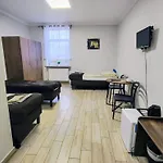 Hostel Pałac Pod Bocianim Gniazdem Runowo (Pomerania)
