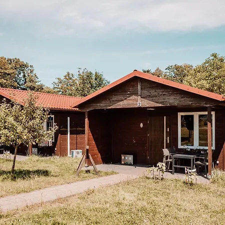 Pałac Pod Bocianim Gniazdem Hostel