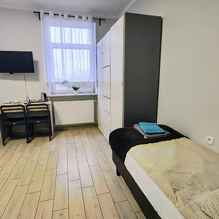 Palac Pod Bocianim Gniazdem Runowo (Pomerania)