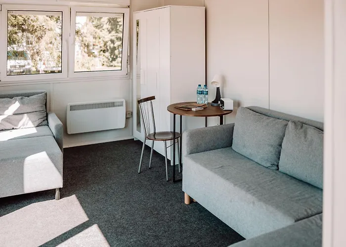 Palac Pod Bocianim Gniazdem * Runowo (Pomerania)