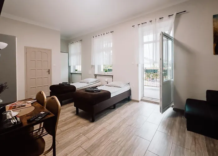 Palac Pod Bocianim Gniazdem