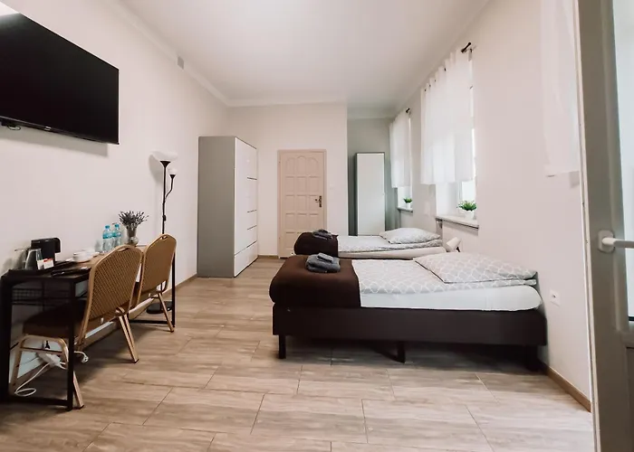 Palac Pod Bocianim Gniazdem 旅馆