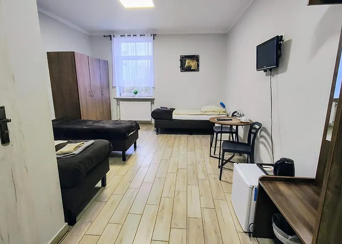 旅馆 Palac Pod Bocianim Gniazdem Runowo (Pomerania)