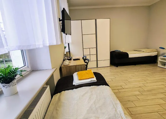 Palac Pod Bocianim Gniazdem *